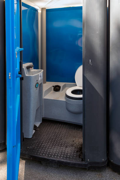 Best Portable restroom trailer rental  in Bridgetown, OH